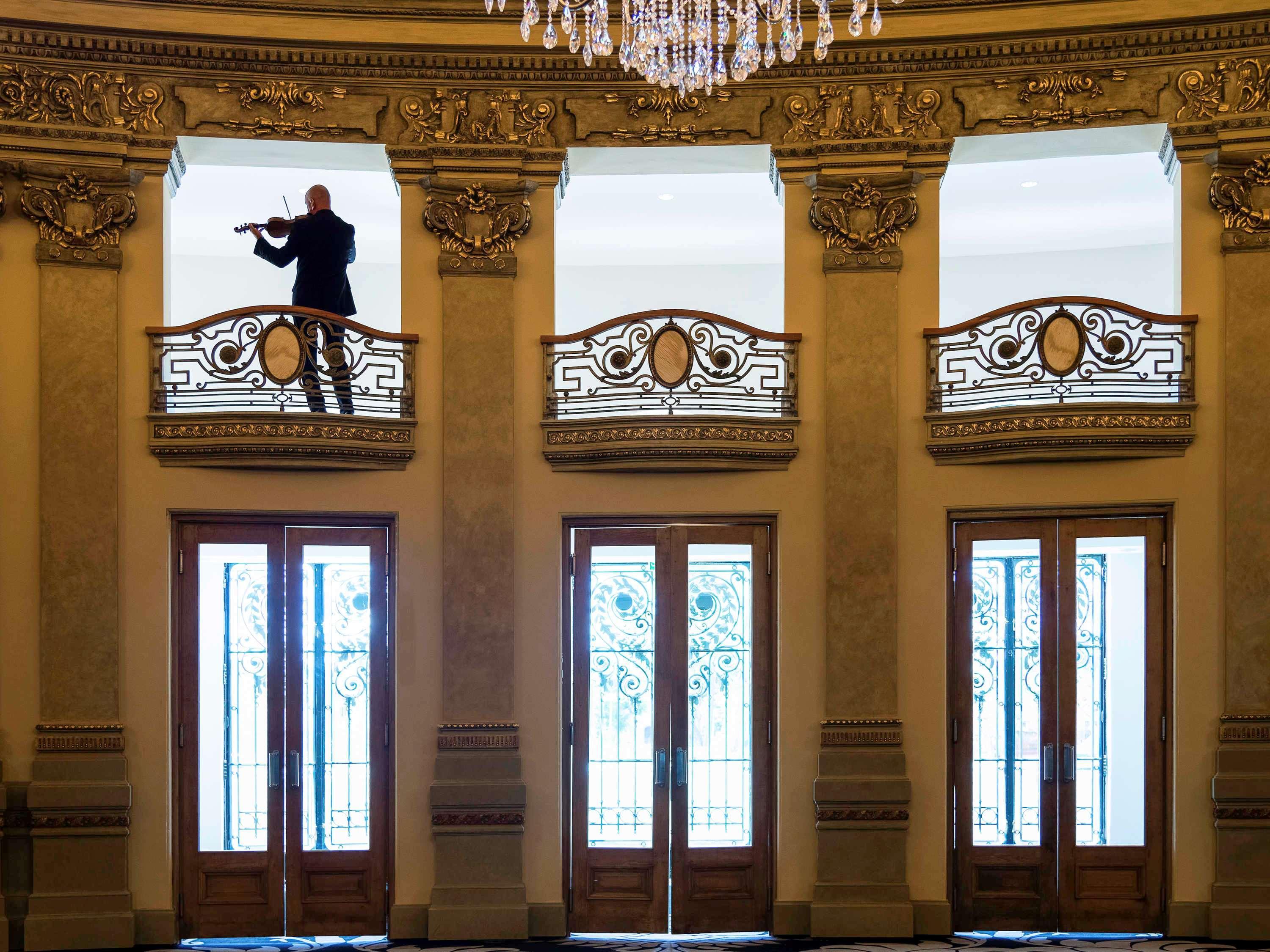 Sofitel Montevideo Casino Carrasco & Spa Exteriér fotografie The White House Concert