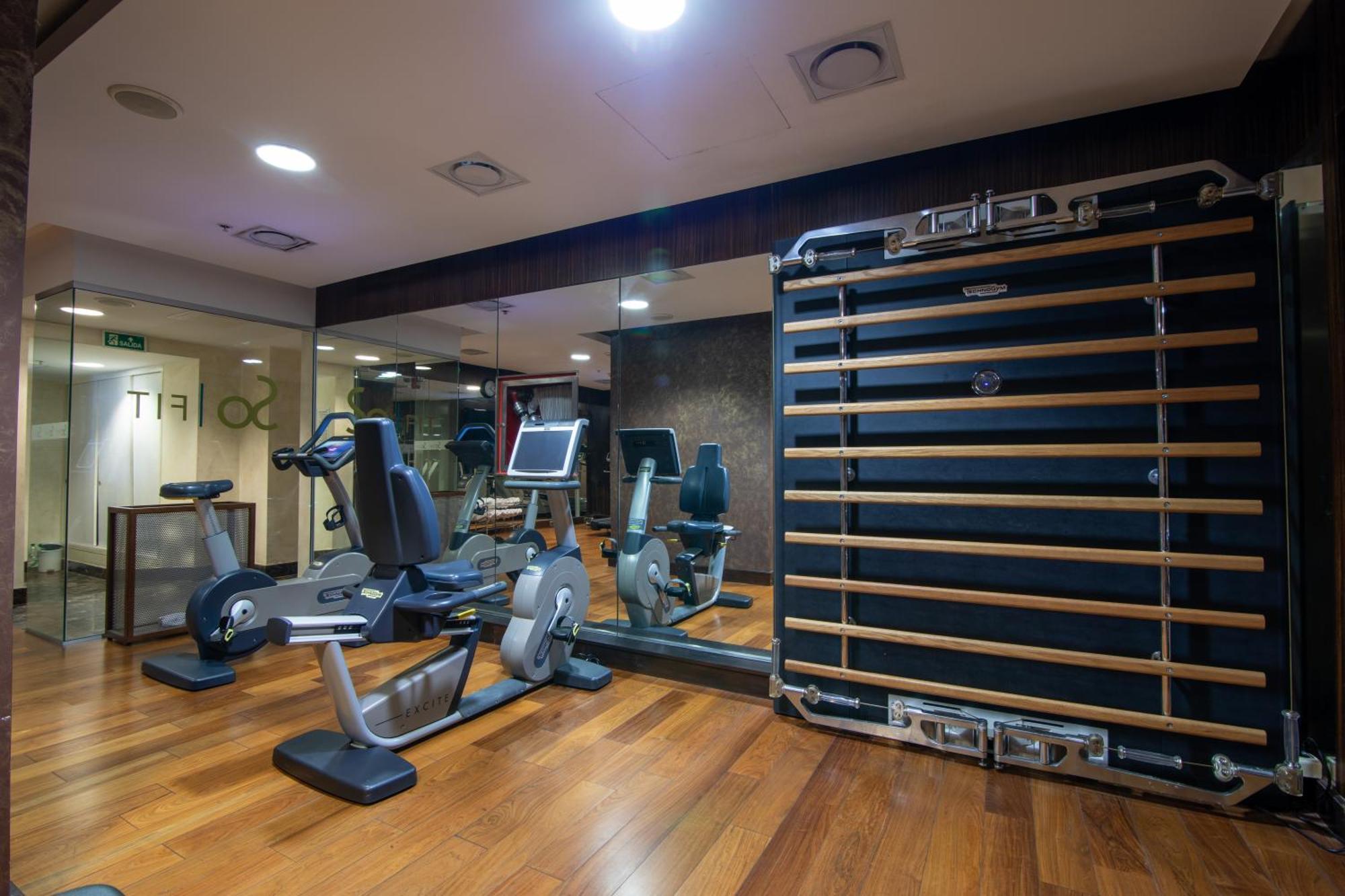 Sofitel Montevideo Casino Carrasco & Spa Exteriér fotografie The gym at The Dorchester